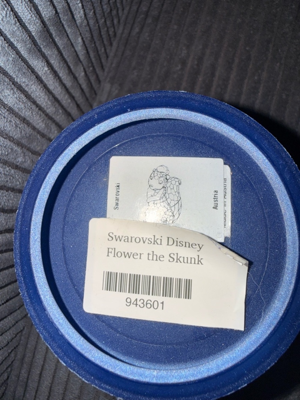 Swarovski Disney flower the skunk - Picture 4 of 4